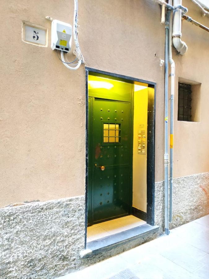 Appartamento Pietra Di Mare, Porto Antico Genoa Exterior photo