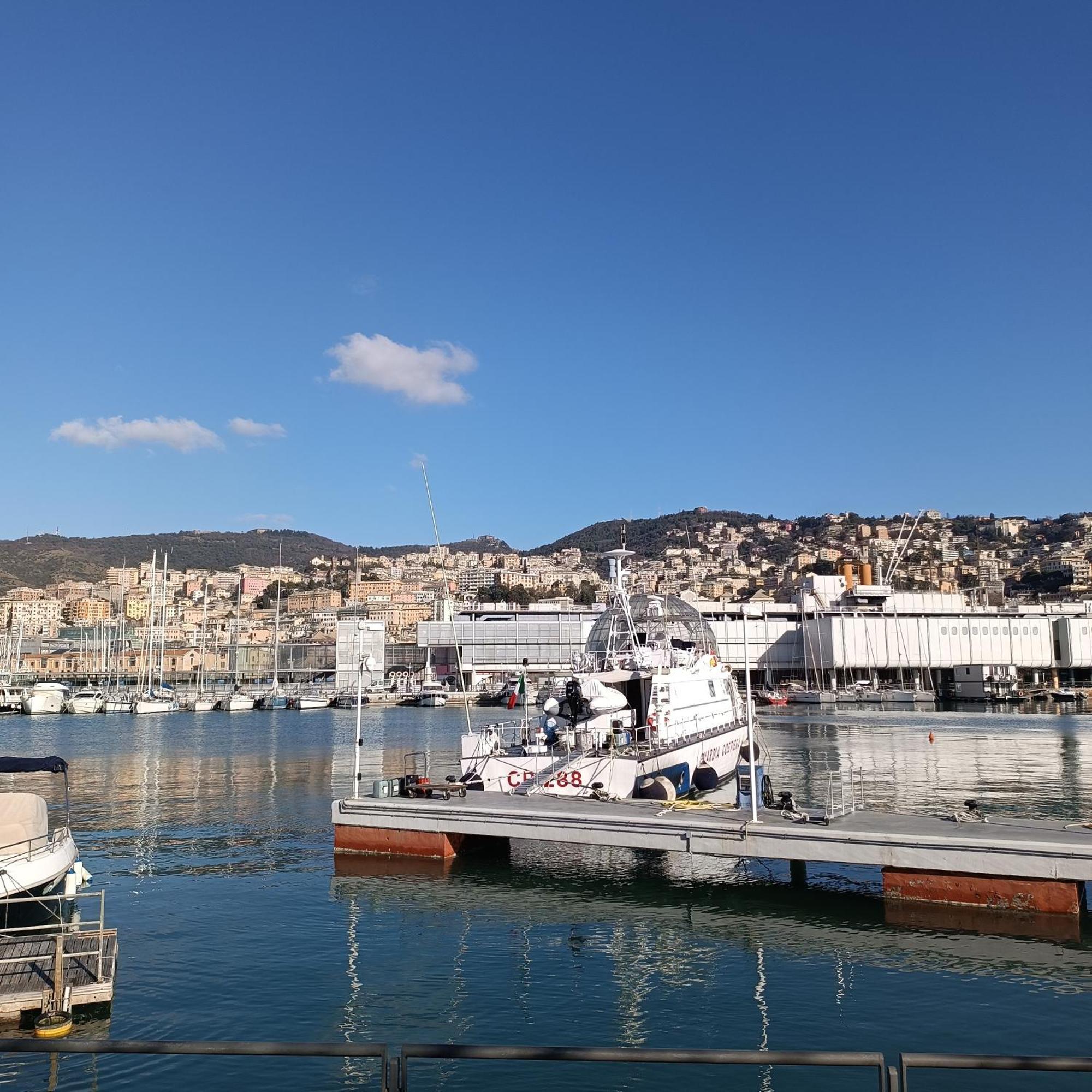 Appartamento Pietra Di Mare, Porto Antico Genoa Exterior photo
